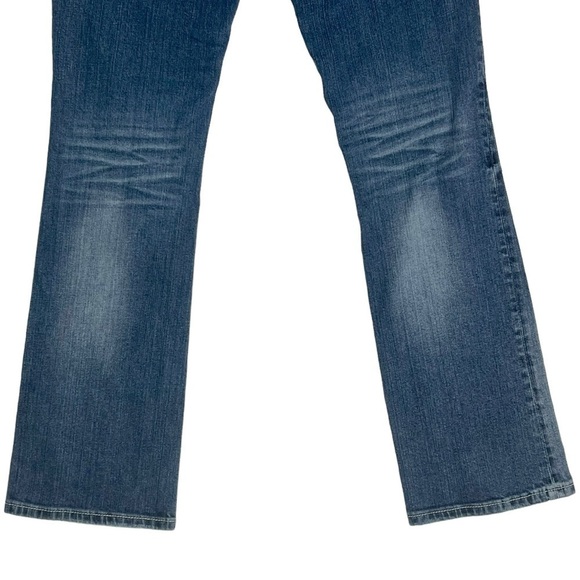 MISS ME EASY BOOT RHINESTONE EMBROIDERED DISTRESSED BOOTCUT JEANS - Picture 8 of 15